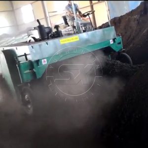 Industrial composting machine in organic fertilizer plant